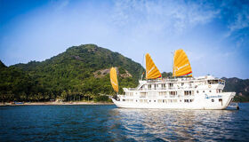 Sail into luxury with Aphrodite Cruise in Halong Bay